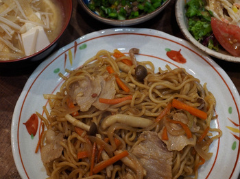 Fried-noodles-of-the-soy-sauce-butter-taste.jpg