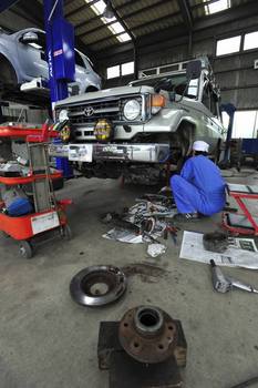 LC77-repair-u.jpg
